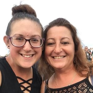 Meet your Posher, Christy